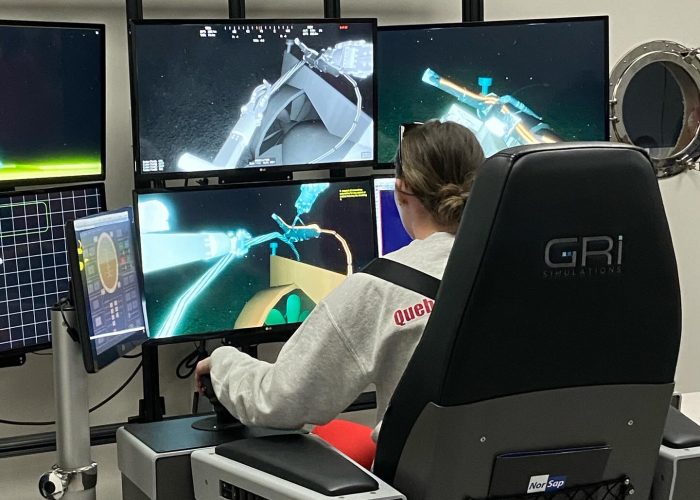 0399D2CF-A99A-4D1E-A153-EB05D705FB96